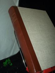 Das Nibelungenlied / aus d. Mittelhochdt. �bertr. von G�nter Kramer. Mit Zeichn. von Ernst Barlach. [Mit e. Nachw. von G�nter Kramer, e. Beitr. zur Wirkungsgeschichte d. Nibelungenliedes von Hildegard Labenz u. e. Studie zu Barlachs Zeichn.