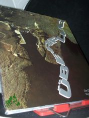 �berflug : d. DDR aus d. Vogelperspektive / Luftbildfotogr. Lothar Willmann. Text Werner Rietdorf ; Horst Baeseler