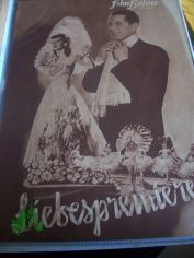 No 247, Liebespremiere